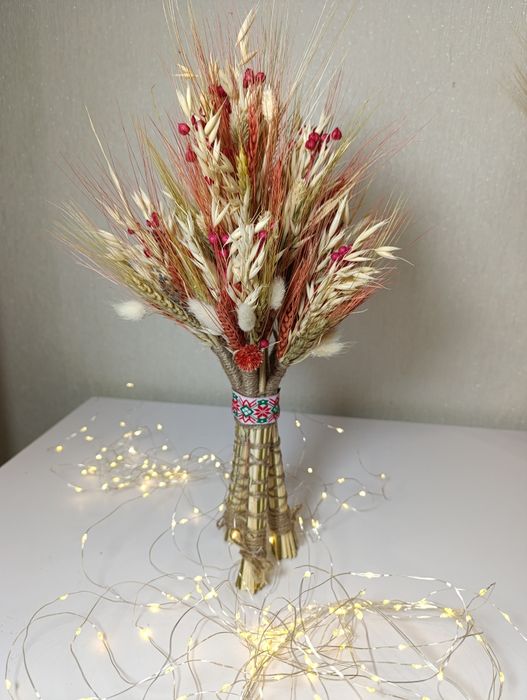 Невеликі дідухи  4ї0 см,
Акура