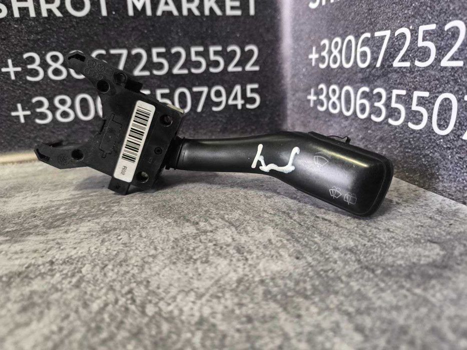 Перемикач підрульовий гітара двірників VAG 4B0953503F