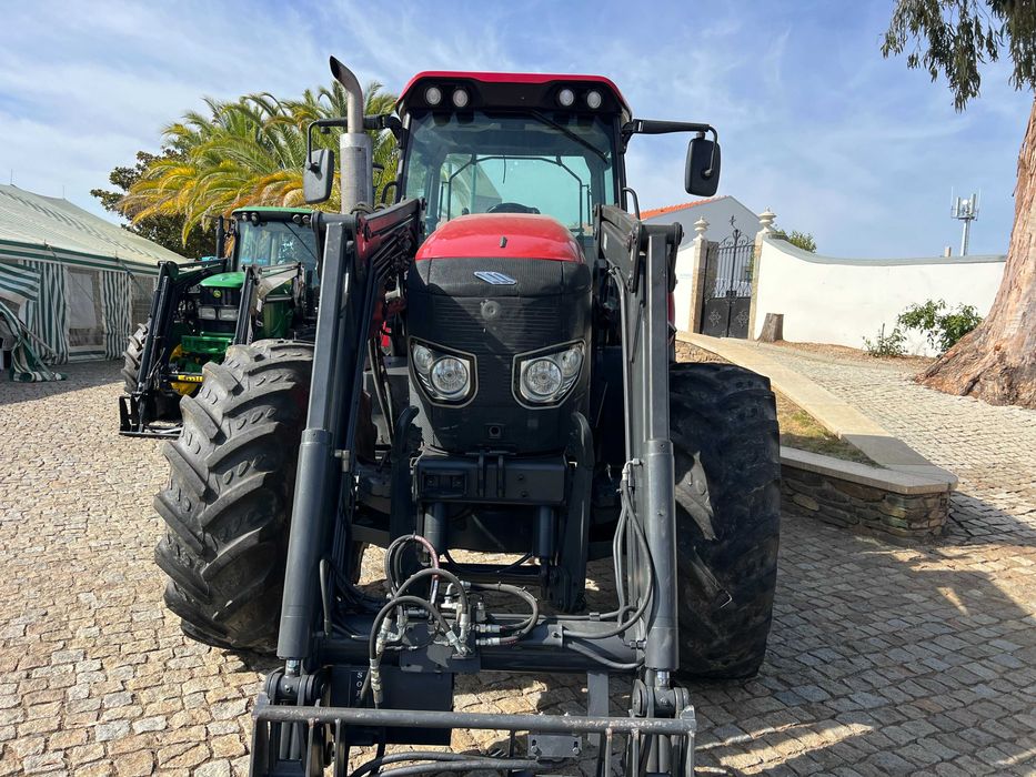 Trator MCcormick XTX 145