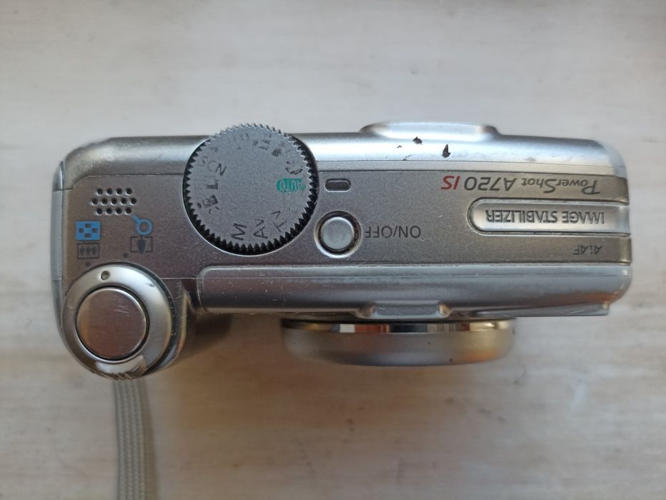 Aparat fotograficzny cyfrowy