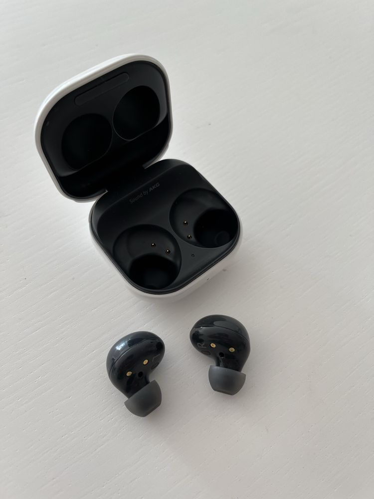 Samsung Buds 2 preto