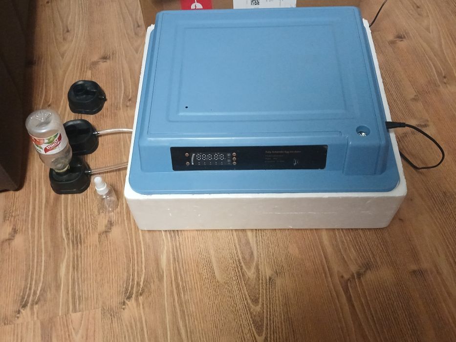 Sprzedam nowy inkubator