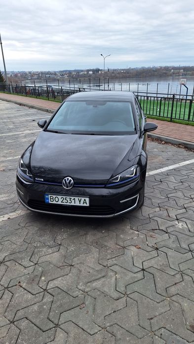 Продаю E Golf 24квт 2017р. SOH 93