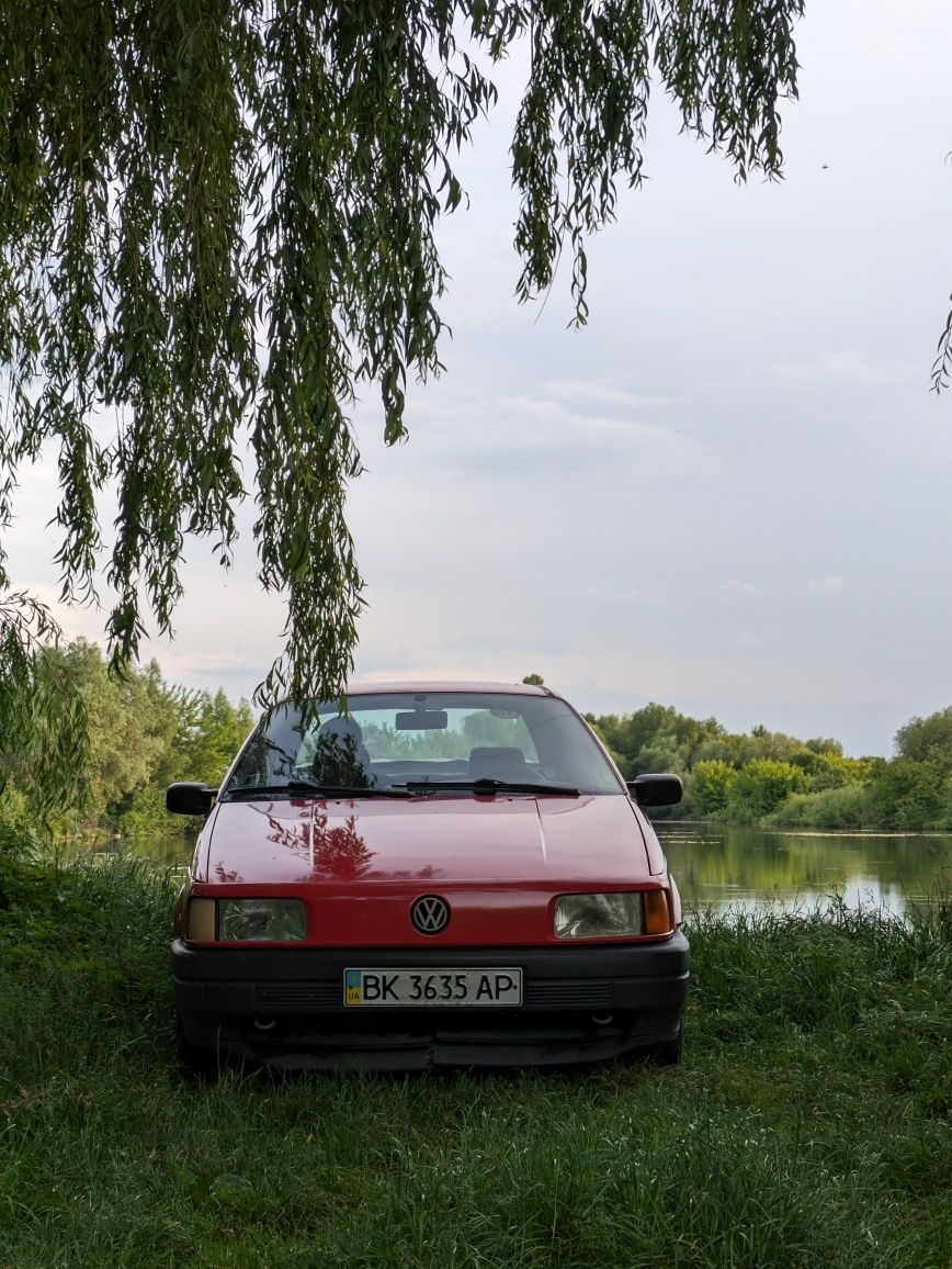 Volkswagen Passat b3, хороший стан