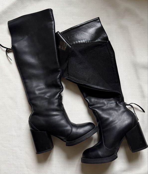 Чоботи шкіряні жіночі