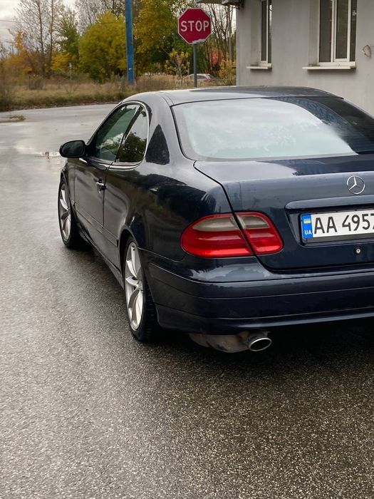 Mercedes CLK w208 rest