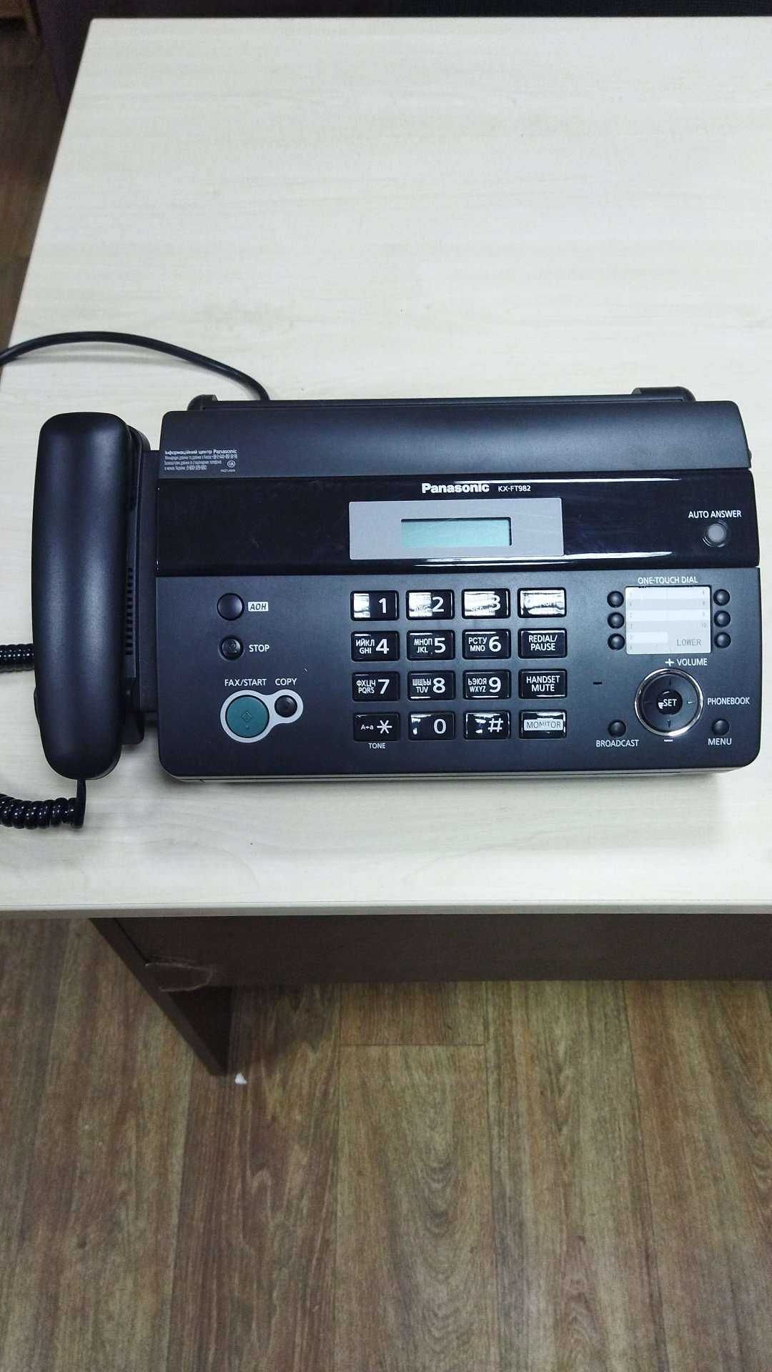 Факс Panasonic KX-FT984 UA