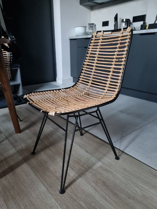 Krzesło ratanowe Tishana Kave