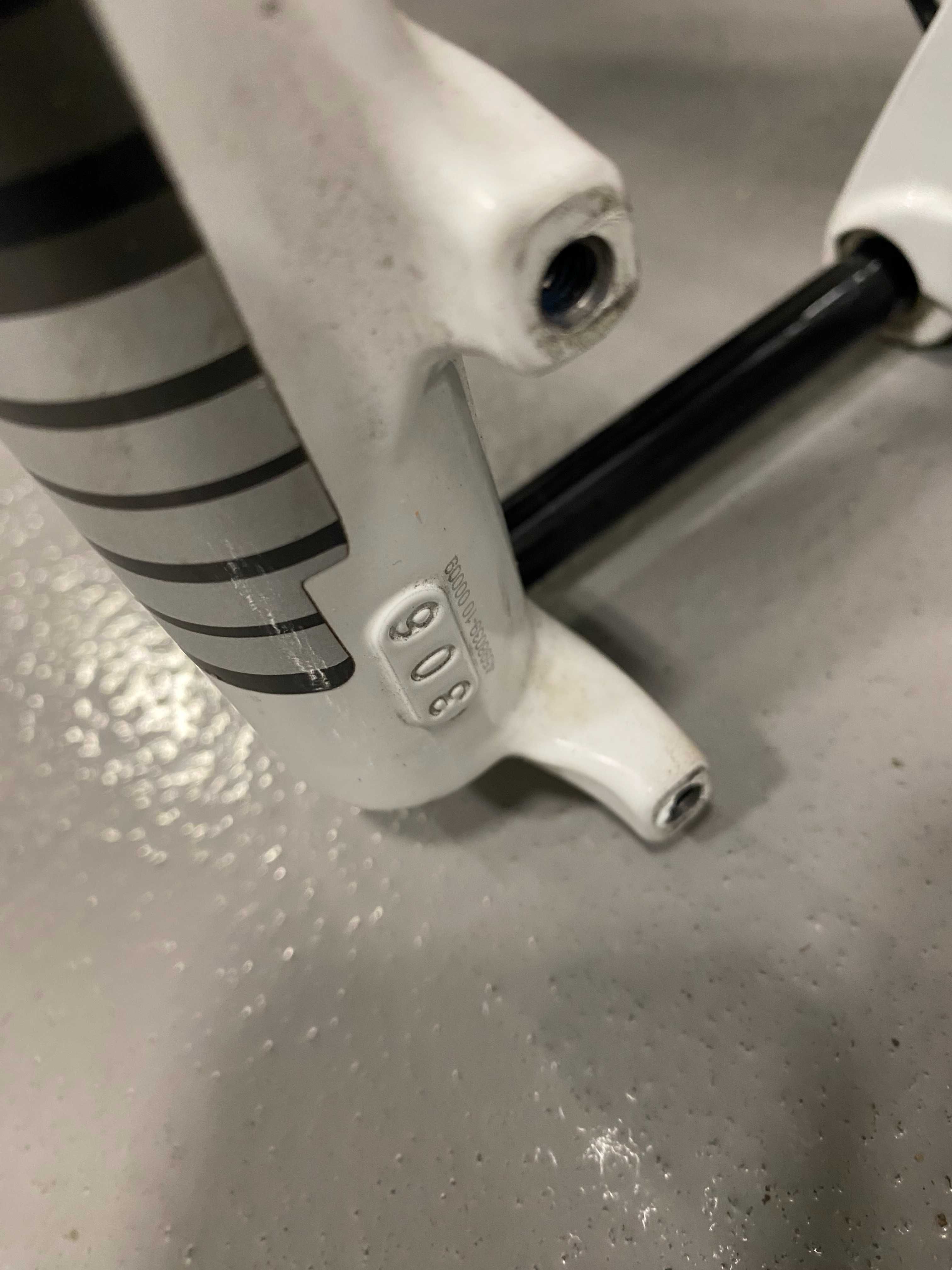 Amortyzator DT SWISS XRM 100 TS 100mm 9QR