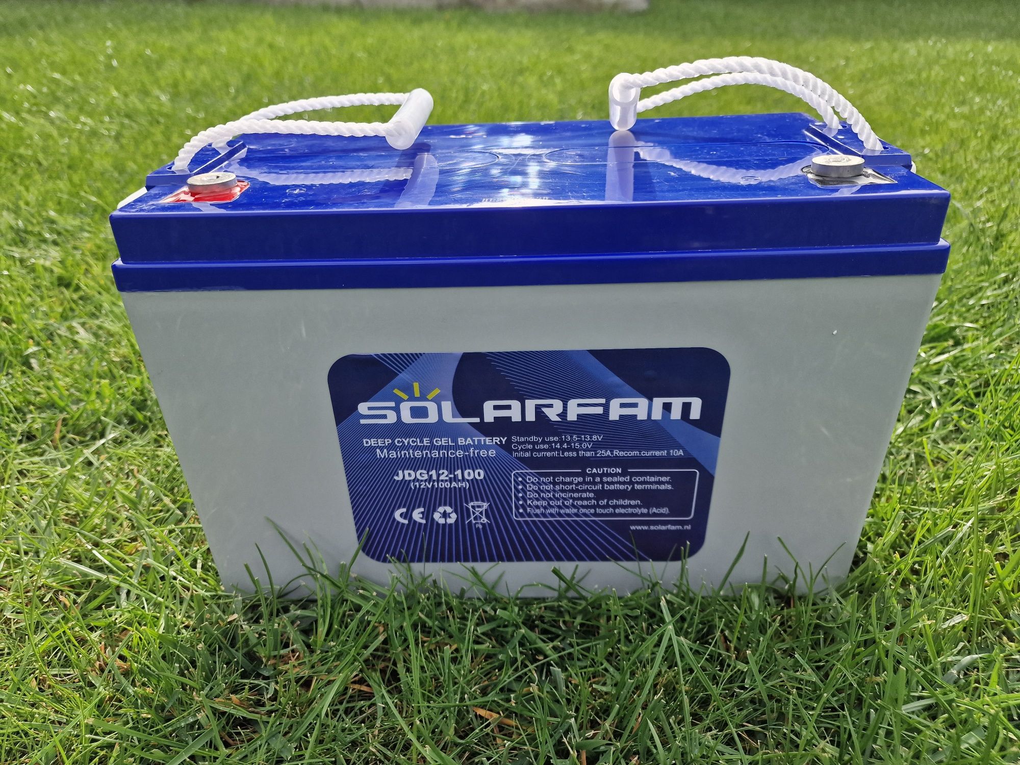 Аккумулятор SolarFam, GEL 12В 100ah