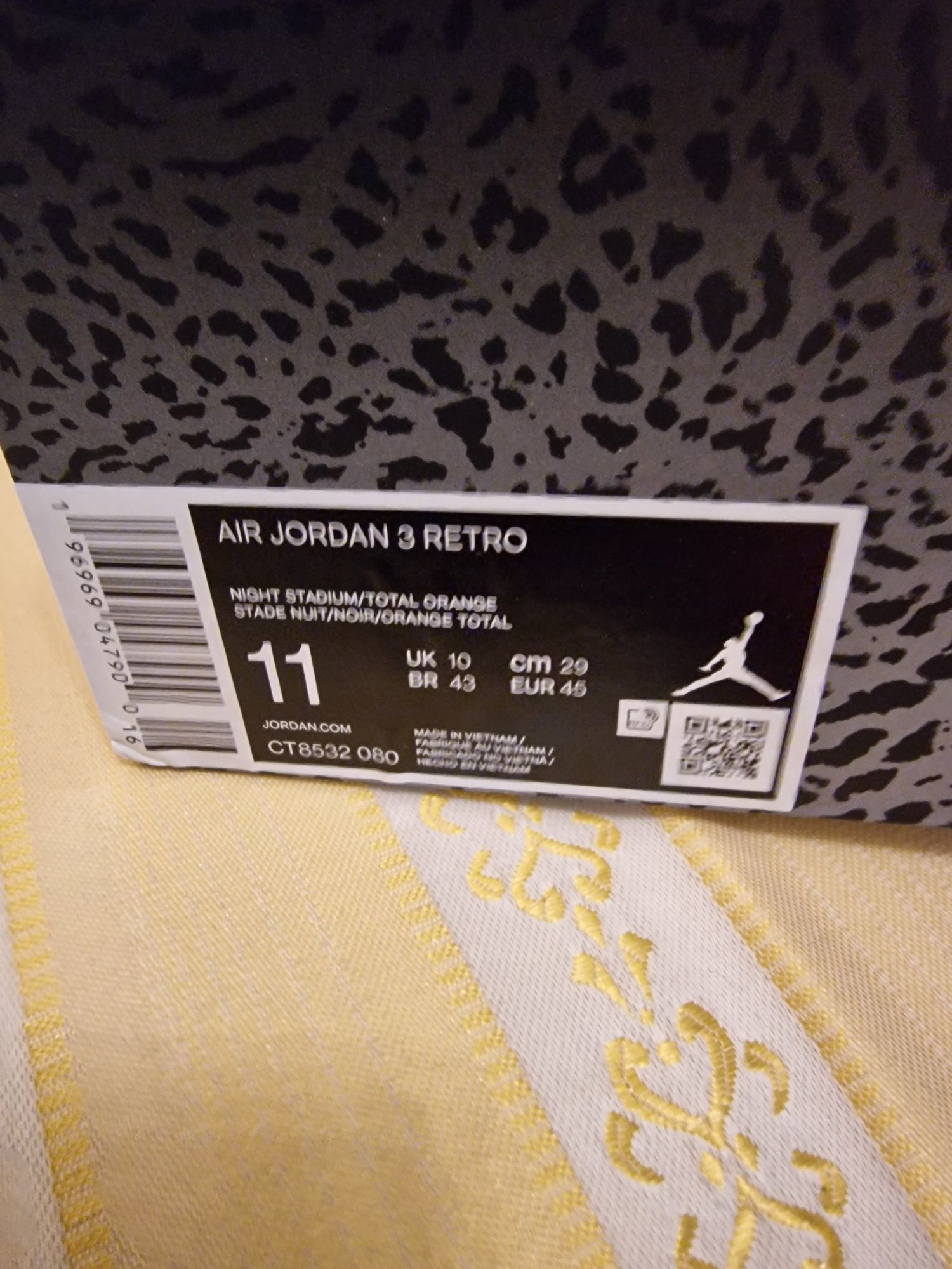 Nowe buty Nike Air Jordan 3 FEAR 45