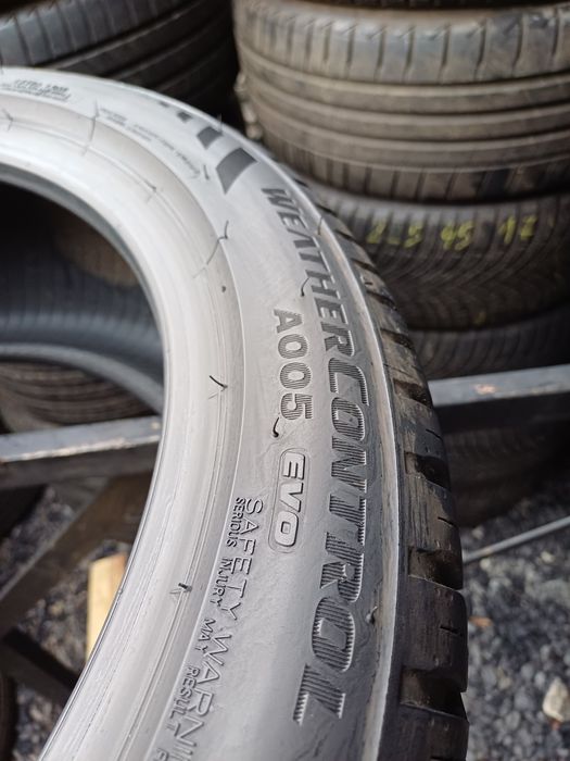 225/45/17 Sprzedam parę opon  Bridgestone