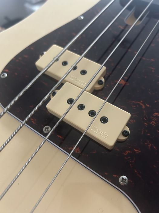Gitara basowa Sire Marcus Miller P5R Alder-4 VMH