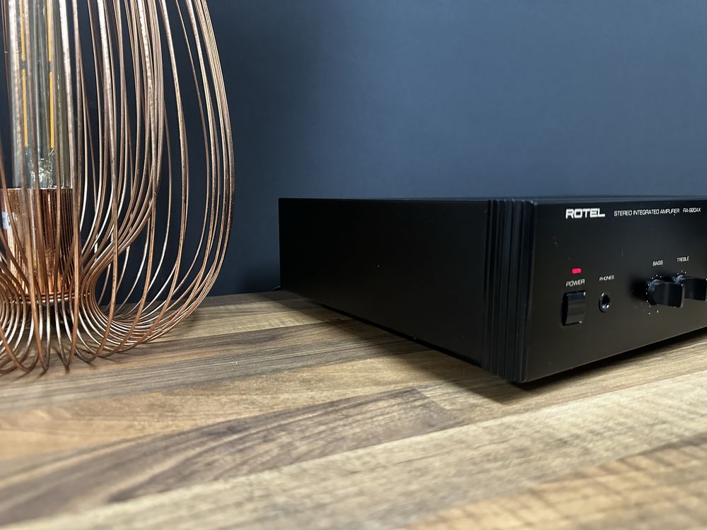Rotel RA-920AX - wzmacniacz stereo, zadbany z kolekcji