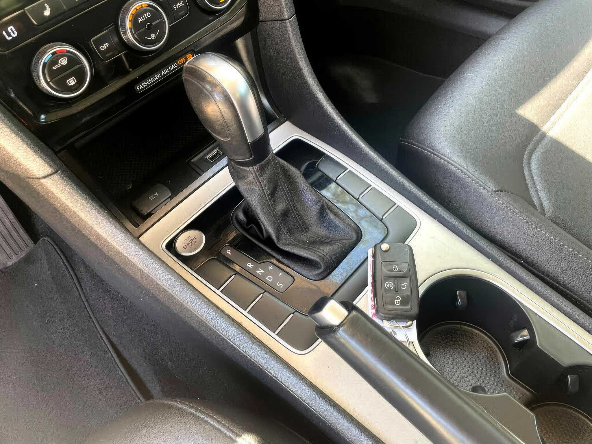 Volkswagen Passat SE 2021