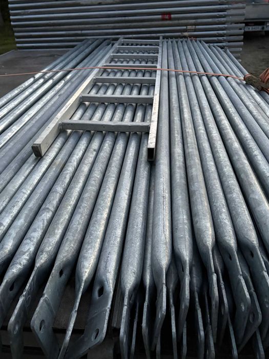 Rusztowanie aluminiowe długości 2,57m - 150m2