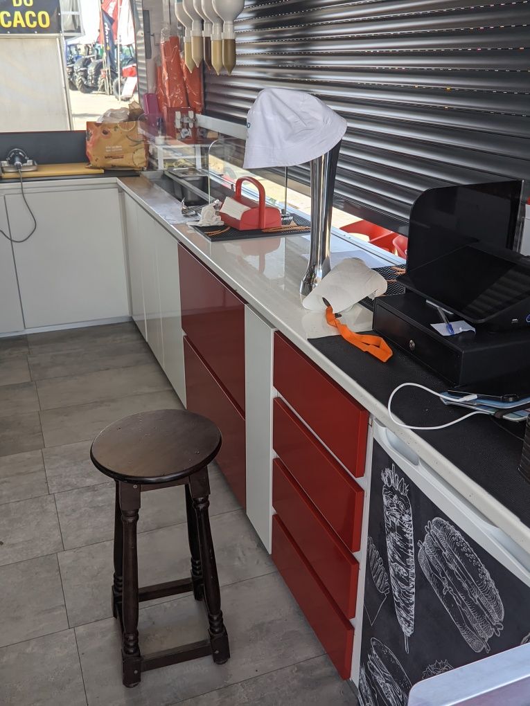 Roulote Bar marca toniauto completamente nova