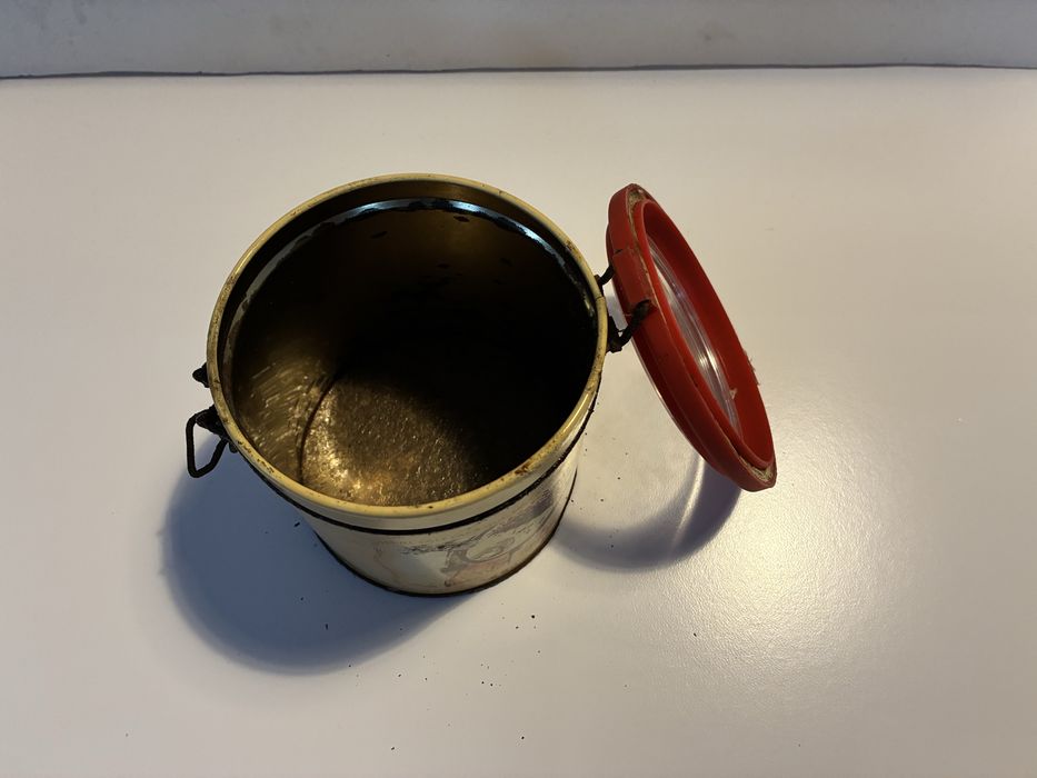 Lata antiga vintage cafe sical