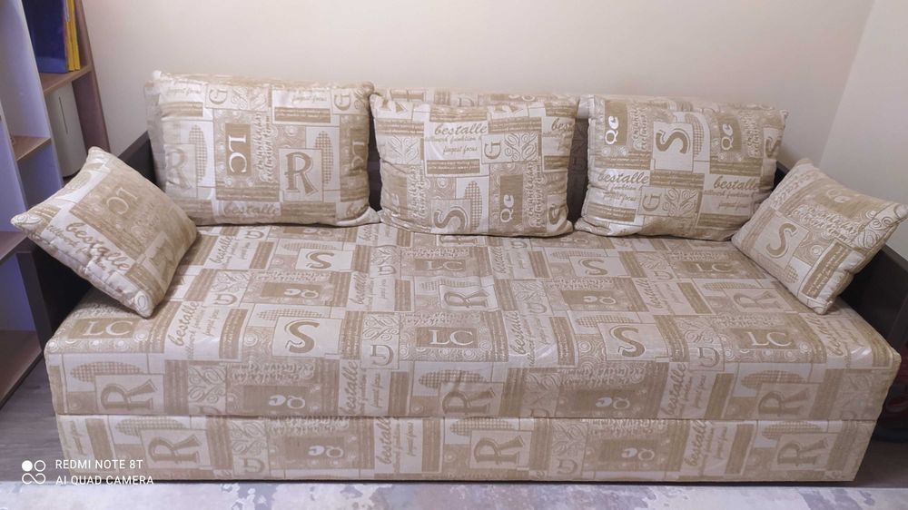 Диван єврокнижка