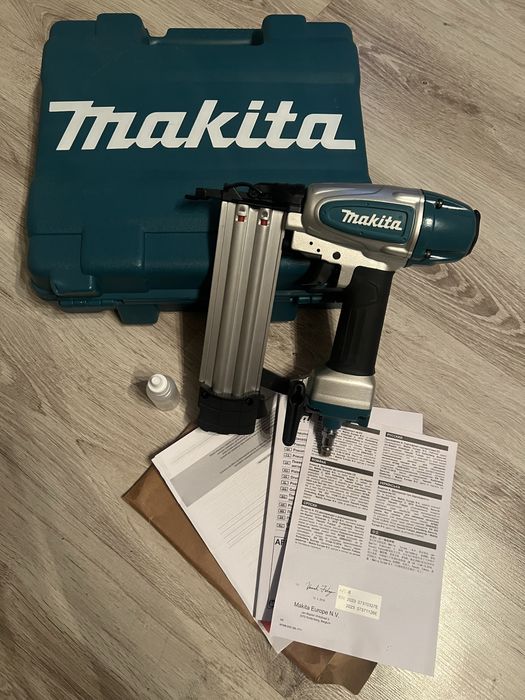 Gwoździarka pneumatyczna