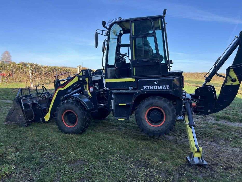 Sprzedam koparko- ladowarke Rok produkcji: 2020