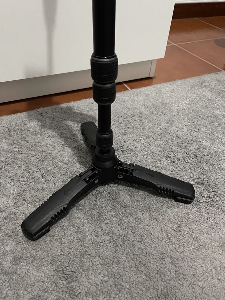 Monopé Vanguard VEO 2S AM-234TBP50T – Com caixa original e acessórios