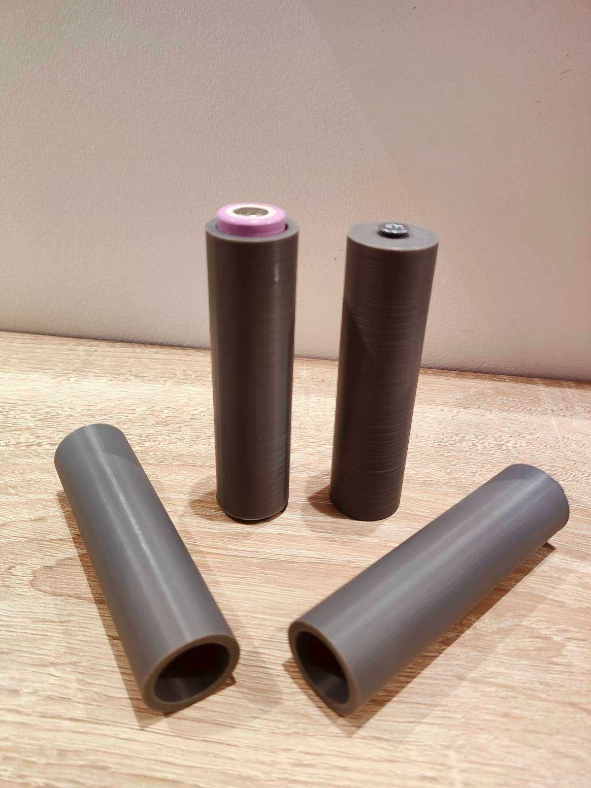 Adapter ogniwa 18650 do 2xC (2x R14)