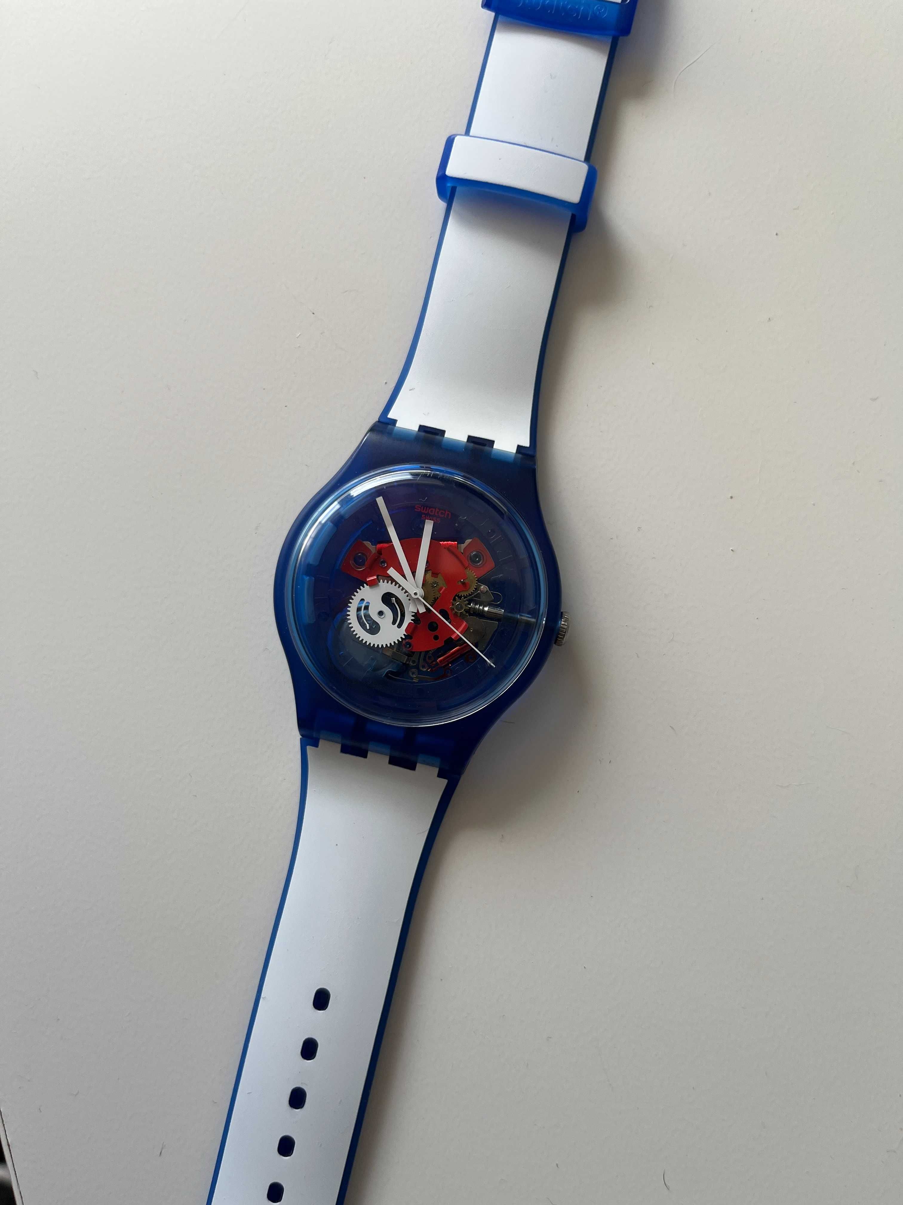 Relógio Swatch movimento quartzo