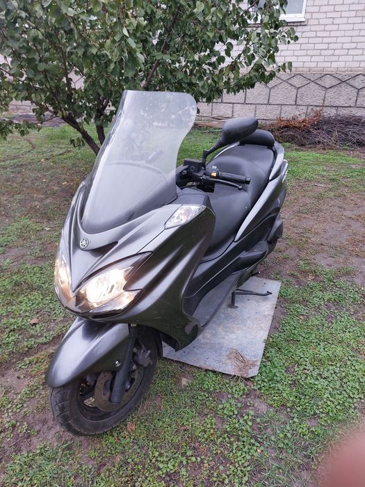 Yamaha Grand Majesty 400