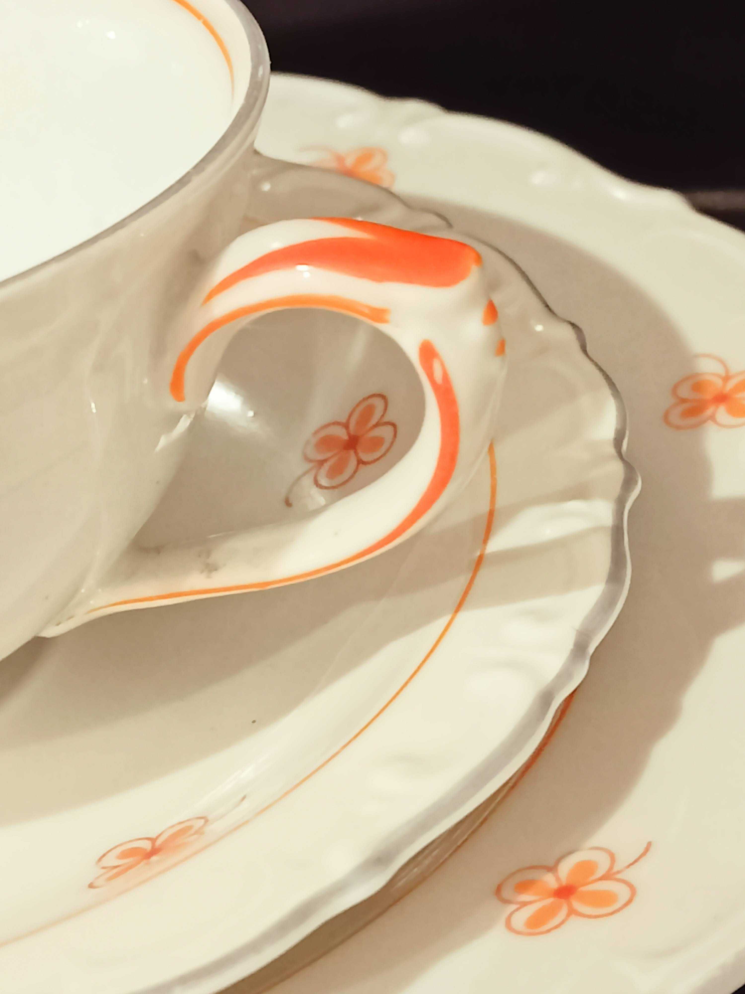 **filiżanka stara sygnatura porcelana Turyngia 1937_1949