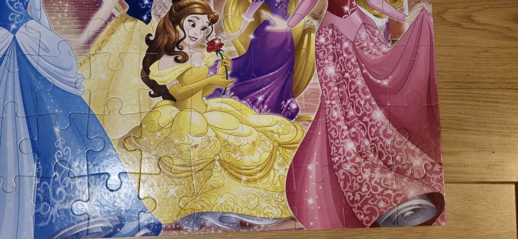 Puzzle księżniczki Disney maxi 60 elementow 70x50cm duże