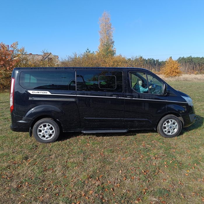 wynajem wypożyczalnia aut busa 9 osób września środa gniezno