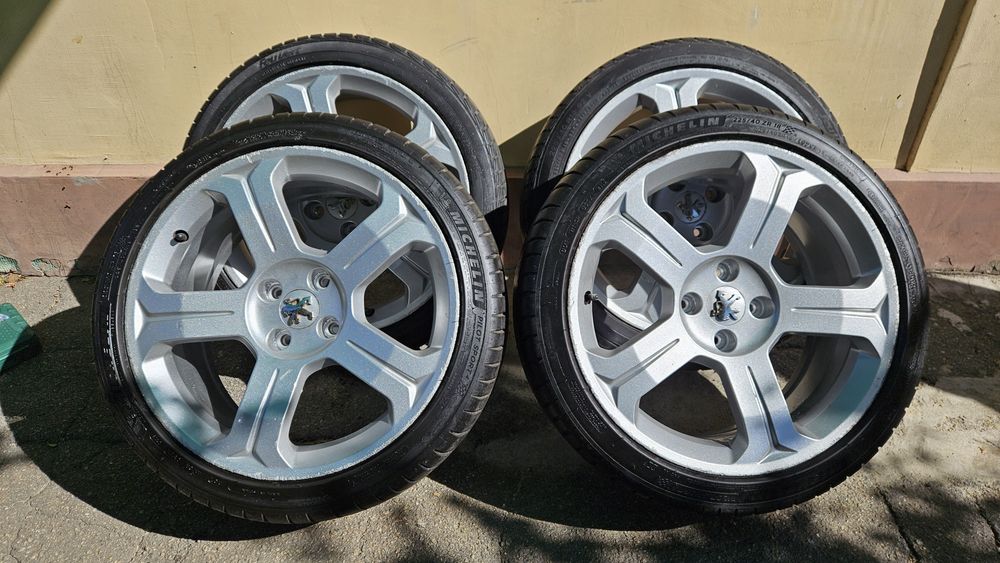 Диски + гума, R18 225/40, 4x108, DIA 65.1mm, Peugeot Citroen