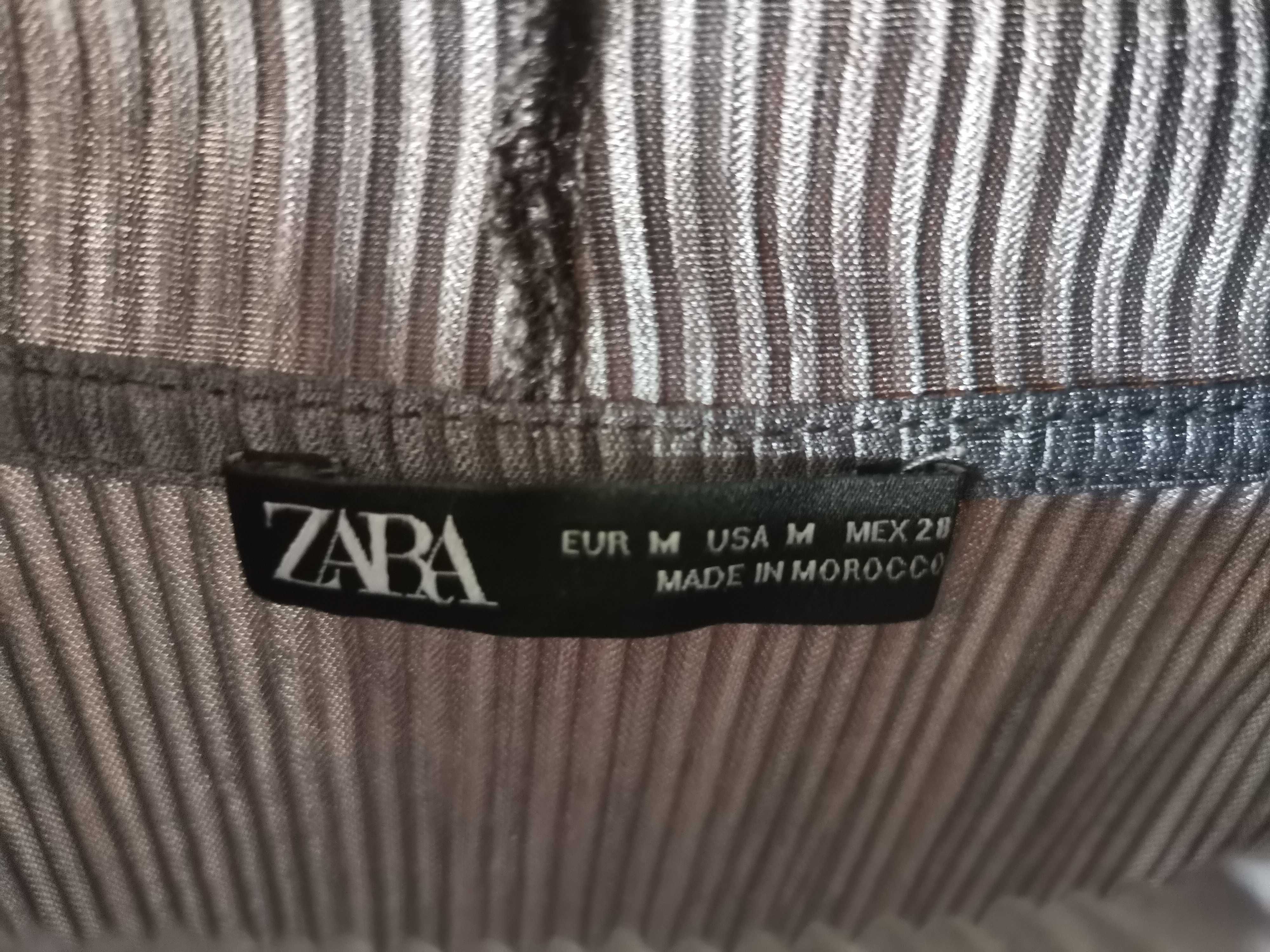 Camisola / t-shirt Zara cinza em tecido zigzag - tamanho M / 38 - nova