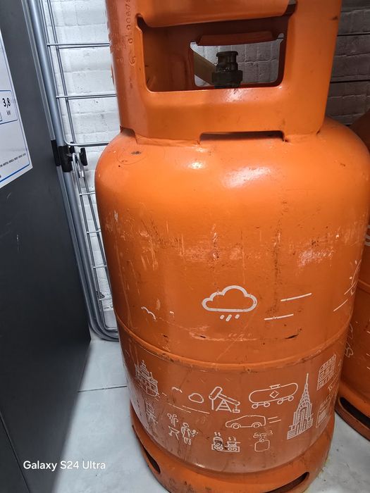 Aquecedor A gás com botija vazia