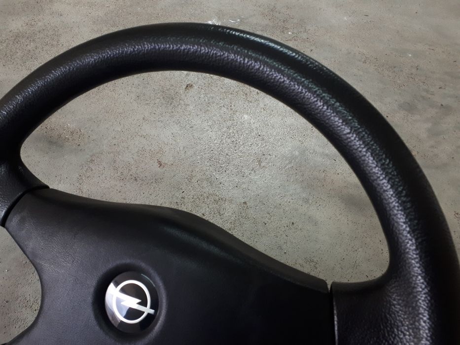 Volante novo original Opel Calibra