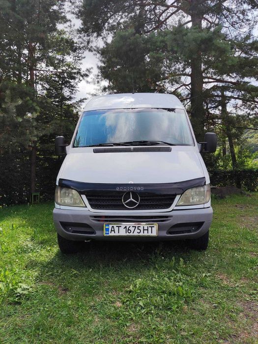 Бус Mercedes-Sprinter 311