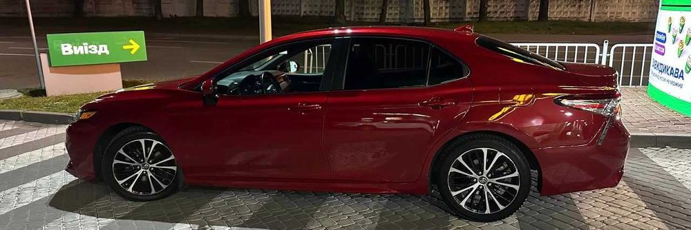 TOYOTA CAMRY 70 FORD FUSION HYBRID з правом викупу, розстрочка