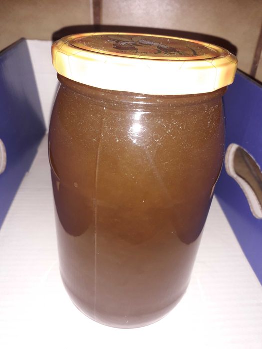 Pyszny i zdrowy naturalny miód pszczeli