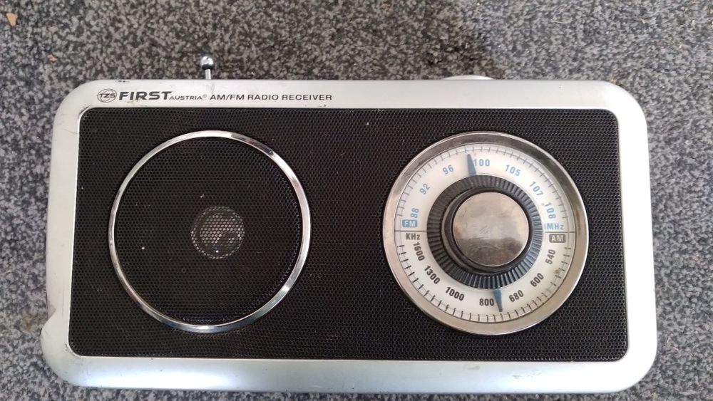 Sprzedam stare radio