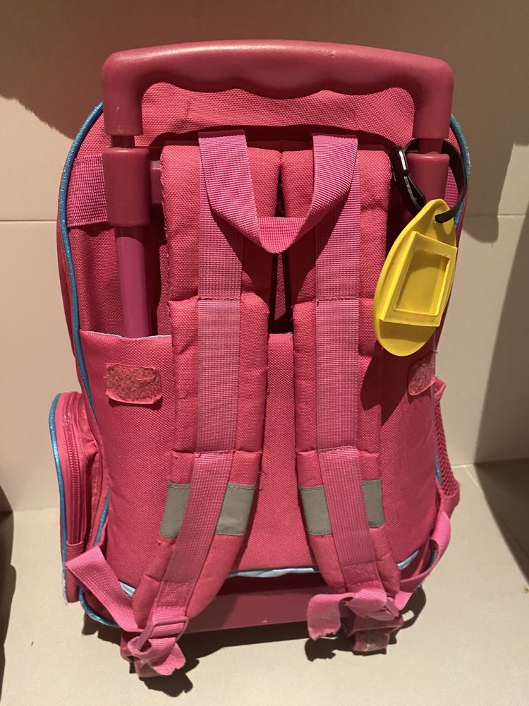 MOCHILAS novas sem etiquetas