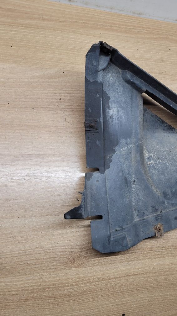 Osłona pod  zderzak Trójkąt bmw f01 f02