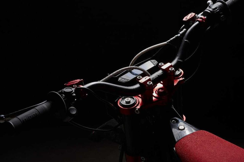 Електричний мотоцикл Arctic Leopard  EX 800