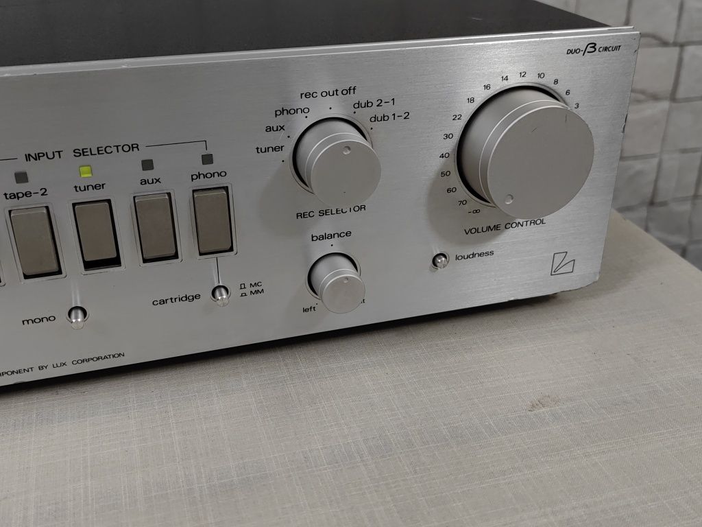 Luxman L-116A Zintegrowany wzmacniacz stereo vintage