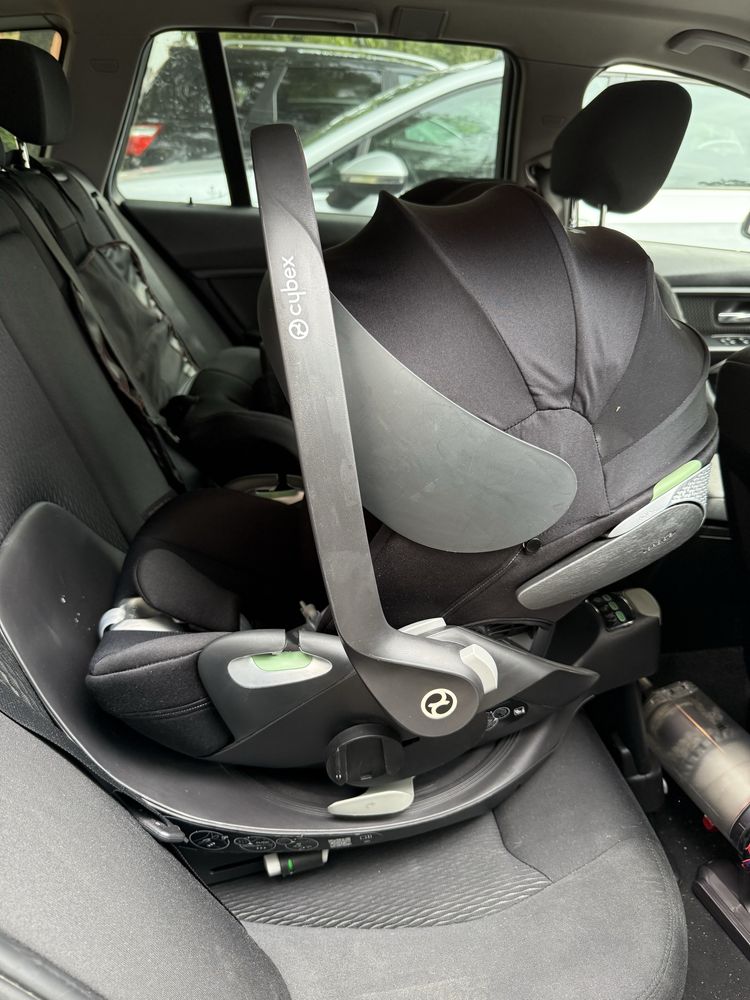 Cybex Cloud T plus + baza