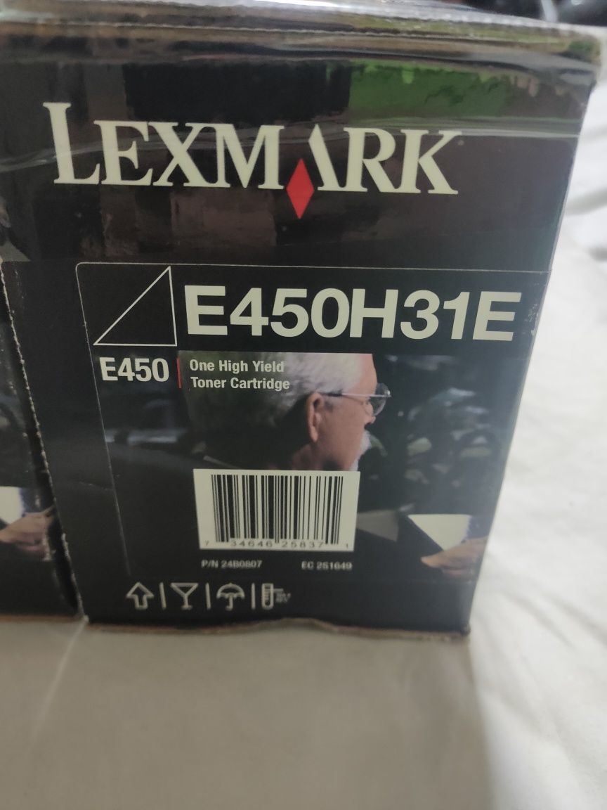 Toner Lexmark E450H31E - nowy oryginalny