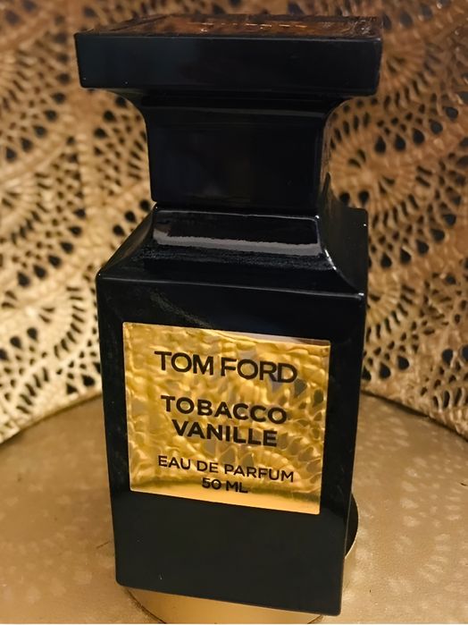 Оригинал Tom ford oud wood, fabulous, tobacco vanille, jasmin rouge