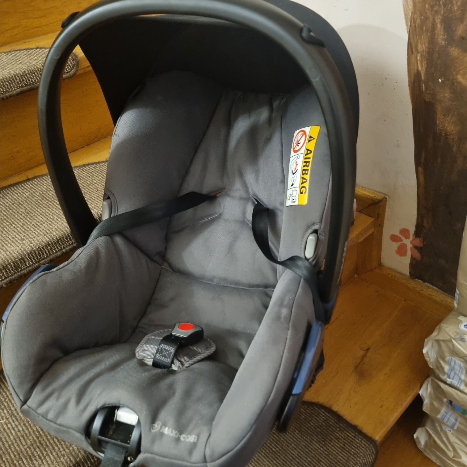 Maxi Cosi City Concrete Grey 0-13 kg prawie nowy