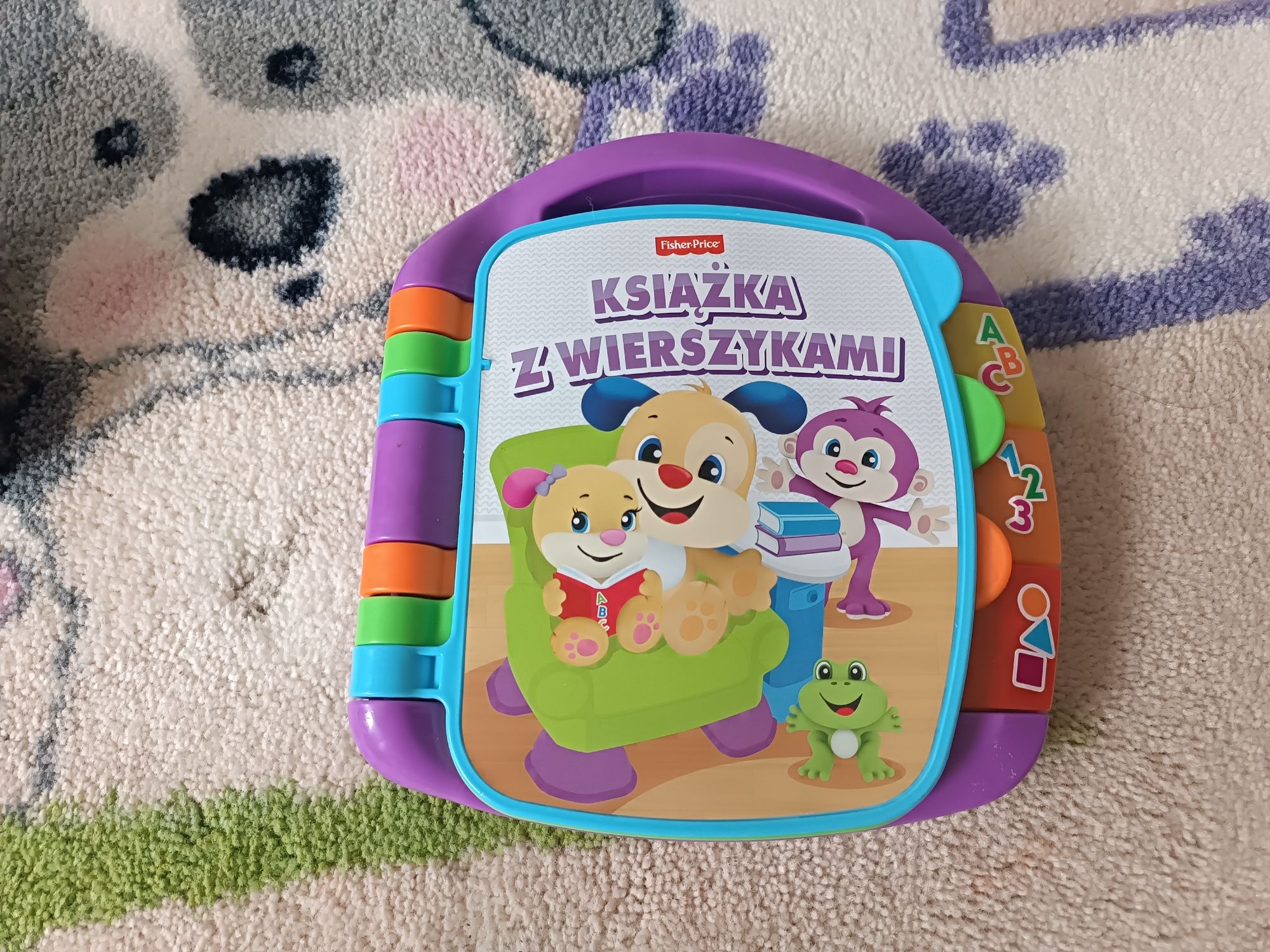 Książeczka z wierszykami oraz śpiewający ślimak