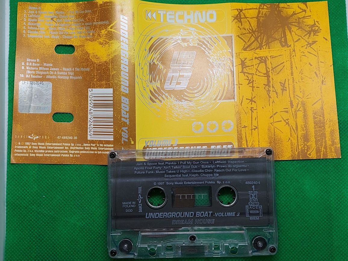 Kaseta Underground Boat Volume 3 Techno 1997r.